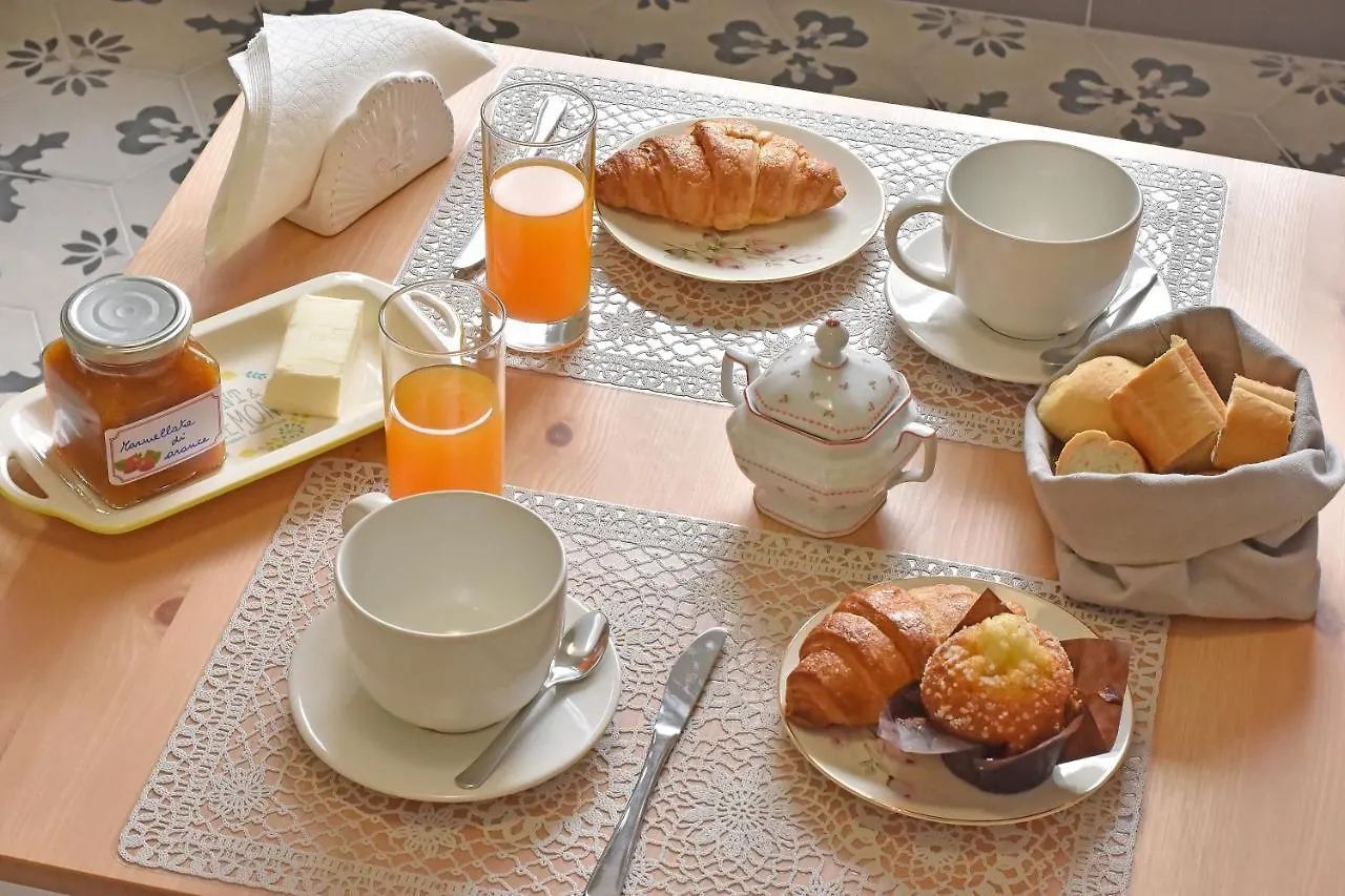 Castelli In Aria Bed & Breakfast Finale Ligure 0*,